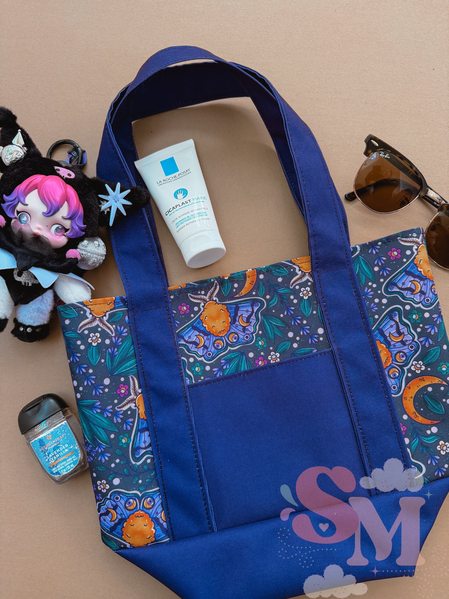 RTS TJ tote bag Moths