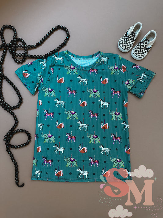 RTS 8 Spooky Carousel Basic Tee