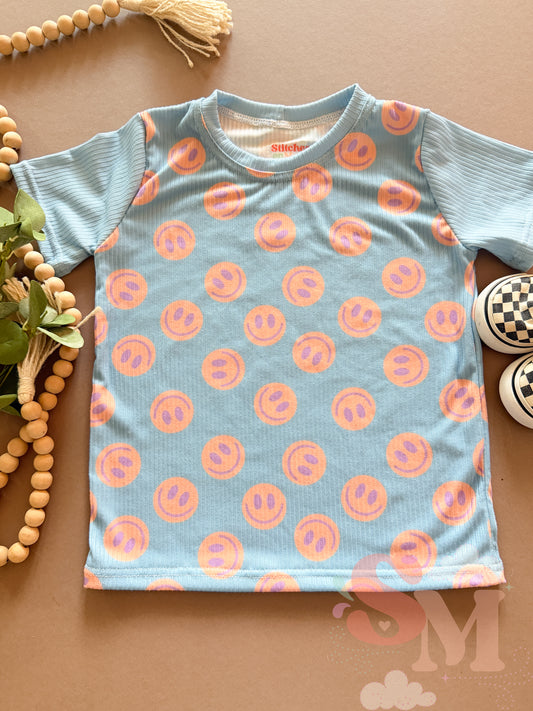 4T smiley tee
